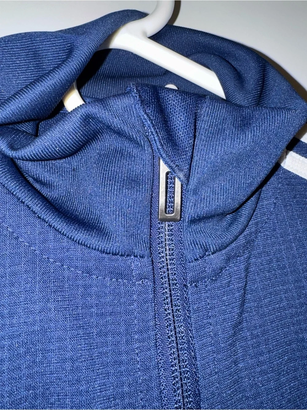 adidas AEROREADY Unisex Kids Track Jacket Navy/White Size M Full Zip